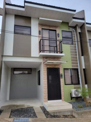 Townhouses, Minglanilla